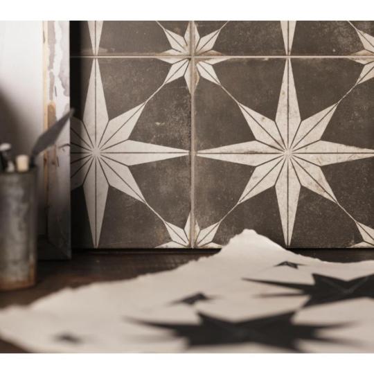 fekete mintas padloburkolat csillagos rusztikus mediterran vintage gyarmati csempe jarolap padloburkolat nappali konyha lakas loft design cementlap hatasu jarolap.jpg